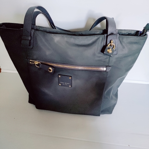 HENRI BENDEL Jetsetter Nylon Shopper Tote Gray with Gold Hardware Large - Picture 2 of 14